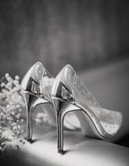 Wedding shoes. rhinestone shoes. party shoes. wedding shoes and a bouquet of flowers. wedding decorations. Wedding accessories