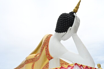 Naklejka premium the beauty of the temple Phra Sing at Chiang Mai Thailand.