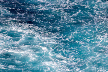 Aufgewirbeltes Meer