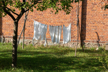 Alte Wäsche auf der Leine