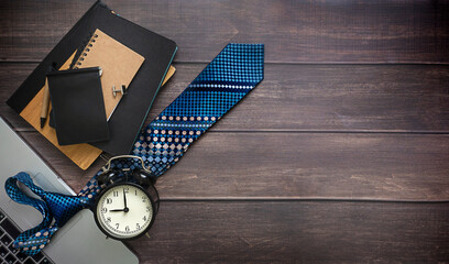 Men's necktie and notebook wallet smartphone cufflinks glasses alarm clock 9 am pen. Heart shaped...