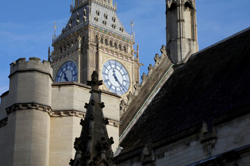 Fototapeta premium The clock of Big Ben in the Palace of Westminster in London, England on 16 November 2022