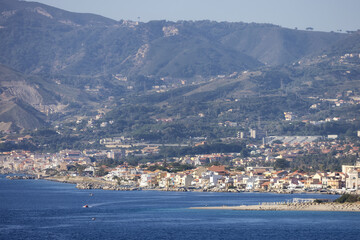 Obraz premium City by the Sea. Messina, Sicilia, Italy. Sunny Morning.