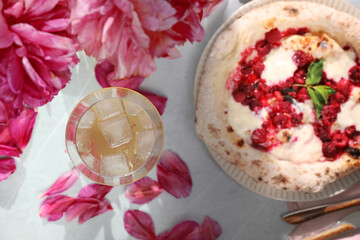 Sweet Neapolitan pizza with raspberries