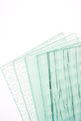 Sheets of Factory manufacturing tempered clear float glass panels cut to size - 546651633