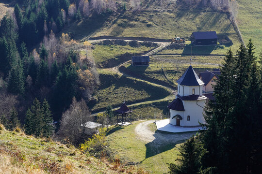  mountains landscape, Pestera Village, Brasov, Romania 