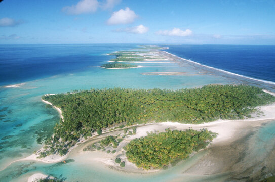 South Pacific - French Polynesia Tuamotu Archipelago