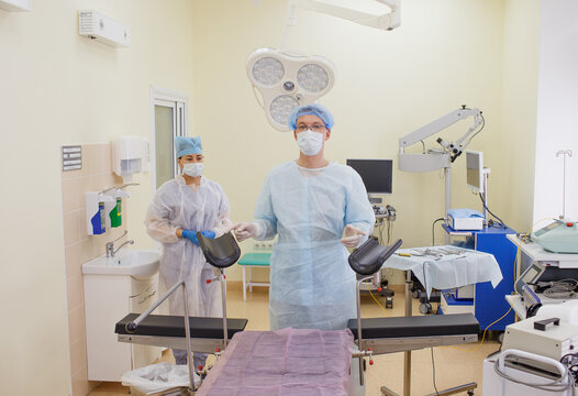 The proctologist invites the patient to take a seat in the proctology chair. Preparation for a protological examination