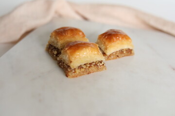 baklava with walnut