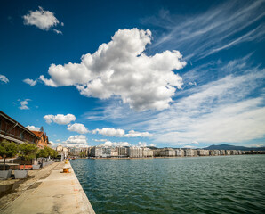 Fototapeta na wymiar Thessaloniki city port view on a beautiful sunny day