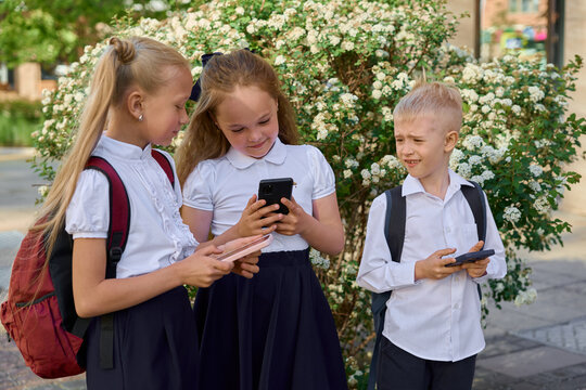 children schoolchildren