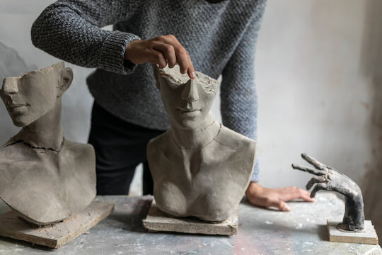 portrait sculpture with bust