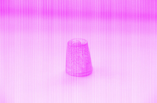 Thimble with fine thread-like pencil lines