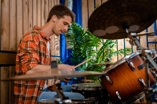 Jamming on the drumms
