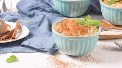Aletria vermicelli pudding