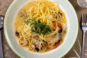 spaghetti with seafood