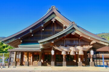 Fototapeta premium 拝殿・出雲大社（島根県・出雲市）