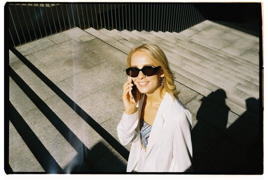 Businesswoman in city