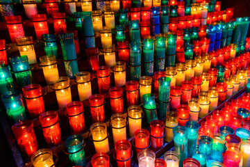 Obraz premium candles in the church, peaceful 