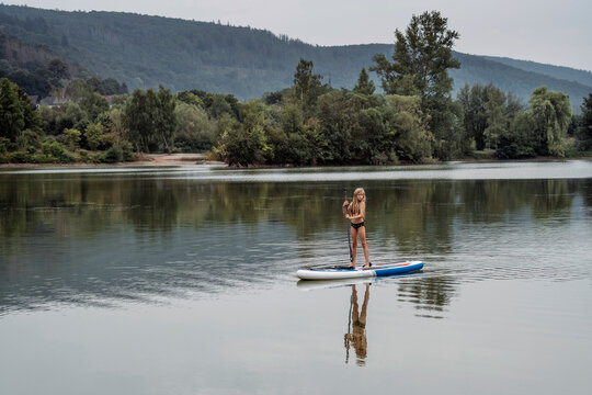 Girl on a SUP Edersee Germany