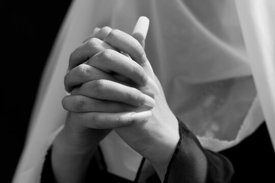 Woman hands praying