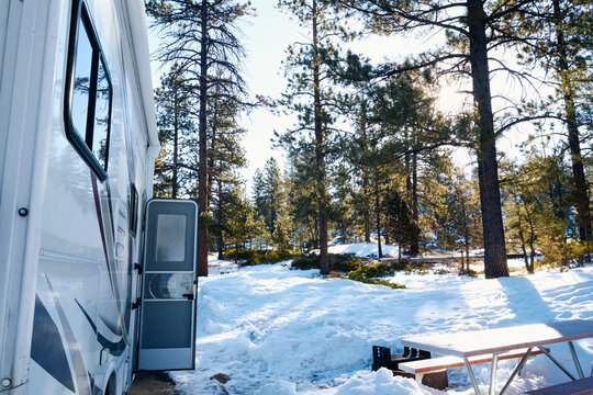 camping rv winter time - Powered by Adobe