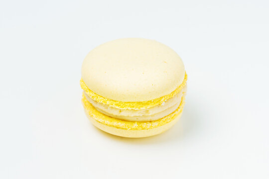 Fresh macarons