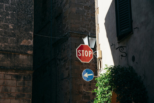 Road signs in Pienza