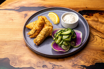 Fish in batter with tartar sauce