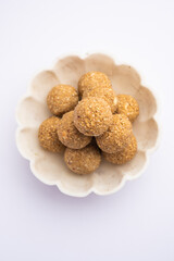 Til Gul laddoo, Sesame jaggery ball, til ke laddo or tilgul for Makar Sankranti Festival in India