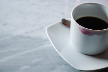 Café con beso pintado 