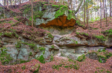 Kalksandsteinfelsen in der Nähe von Nürnberg