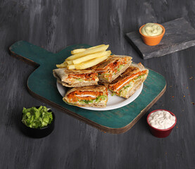 Delicious chicken sandwich with a suitable and attractive floor