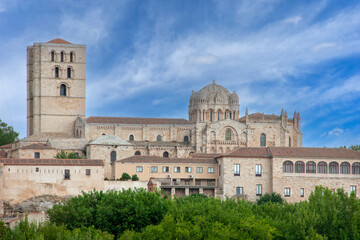 Fototapeta premium Santa Iglesia Catedral del Salvador de Zamora, España