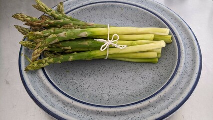 asparagus on a plate
