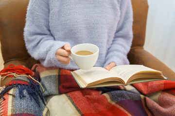 ホットドリンクと読書