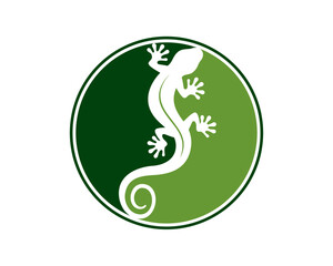 Circle with gecko silhouette inside