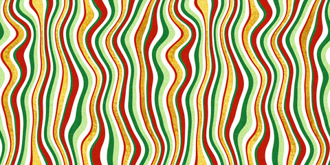 Red and green vintage craft textured seamless wavy retro vertical candy stripes Christmas pattern with shiny gold foil decoration. Xmas card background, winter holiday backdrop or wrapping paper..