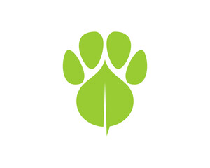 Paw with leave shape inside