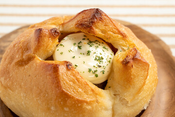 ポテトチーズパン