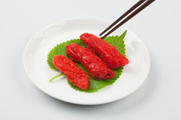 salted pollack eggs,명태의 알을 소금에 절여 담근 젓.