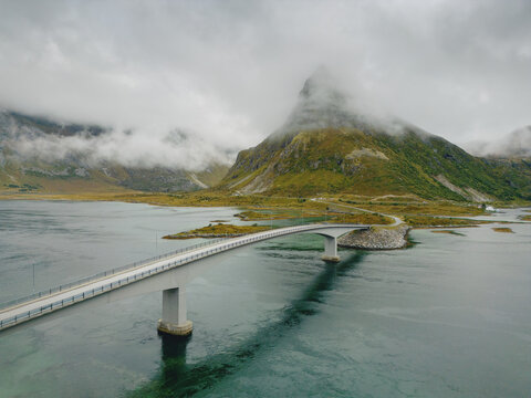 Br&uuml;cke &uuml;ber den Sundstraumen auf den Lofoten