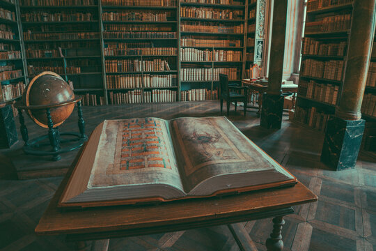 Broumov church, history, interior, library