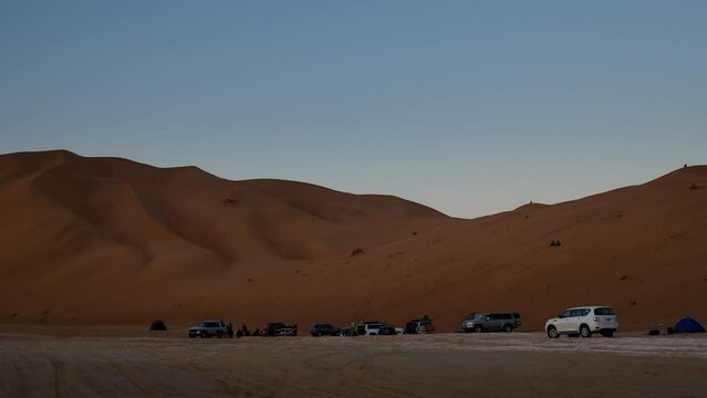 4K Time lapse night camping in desert safari