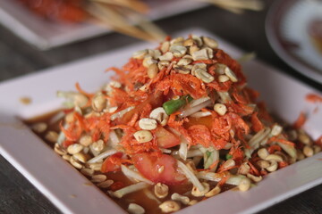 Papaya Salad, Larb, Sticky Rice with Grilled Chicken