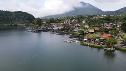 Fototapeta na wymiar Bali, Indonesia - November 13, 2022: The Ulun Danu Beratan Temple