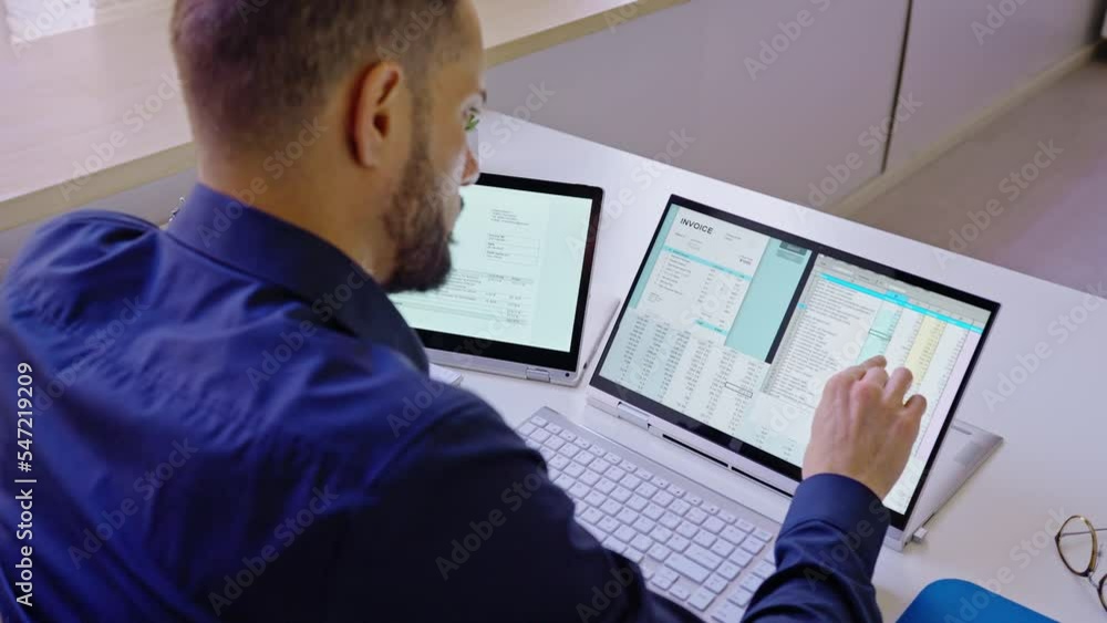 Poster invoice accounting software on computer