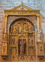 Fototapeta na wymiar AVILA, SPAIN, APRIL - 18, 2016: The side altar in Catedral de Cristo Salvador by unknown artist of 16. cent.