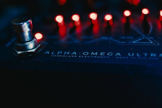 Darkglass Electronics Alpha Omega Ultra Bass Guitar Pedal