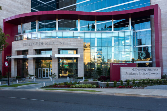 College of Medicine, M. Dewayne Andrews Academic Office Tower entrance in Oklahoma City, Oklahoma